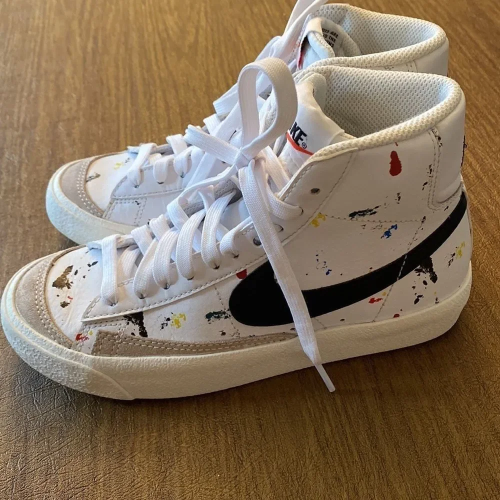 Nike size 3.5Y